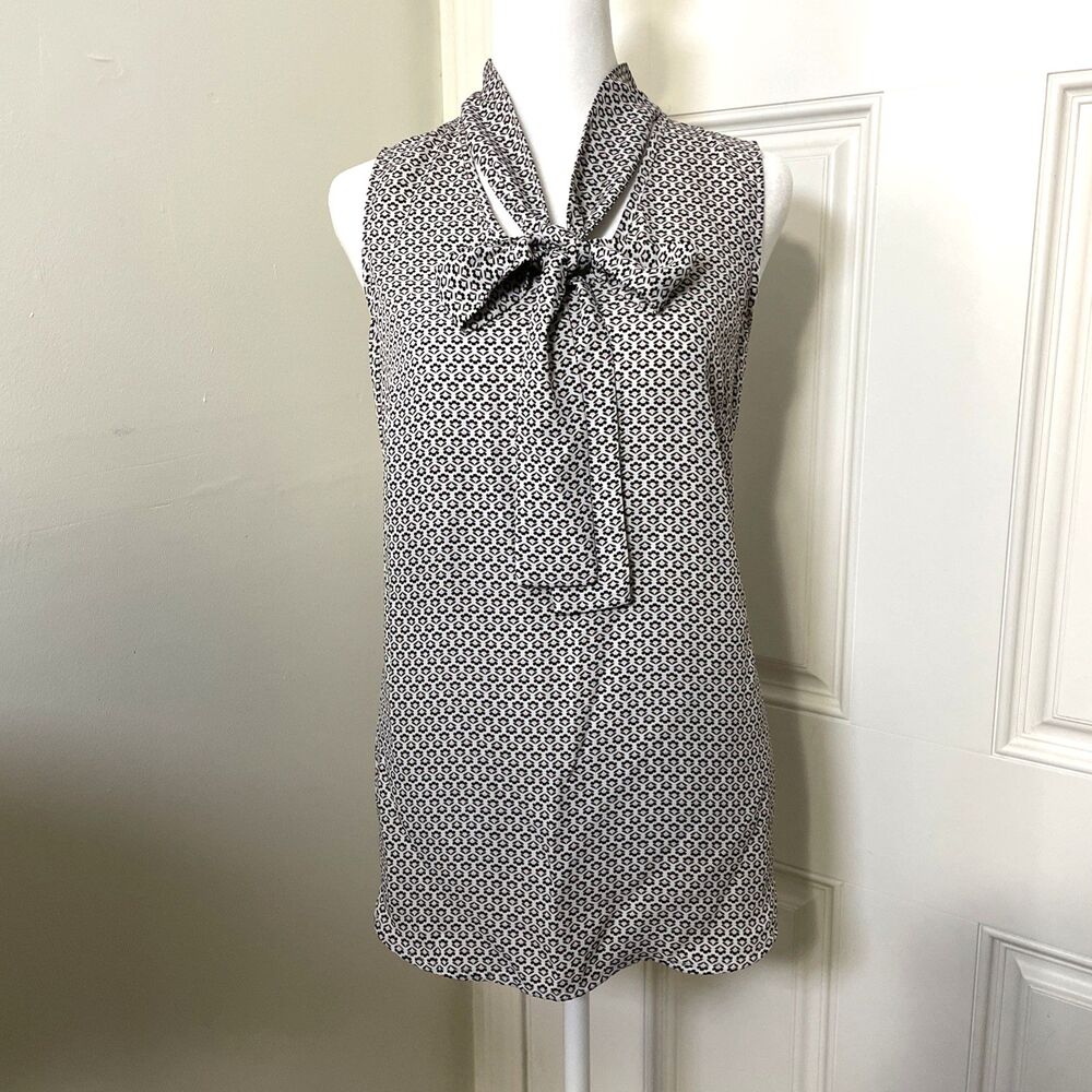 Adrianna Papell Women's Sleeveless Blouse Black White Floral Tie Neck Size S